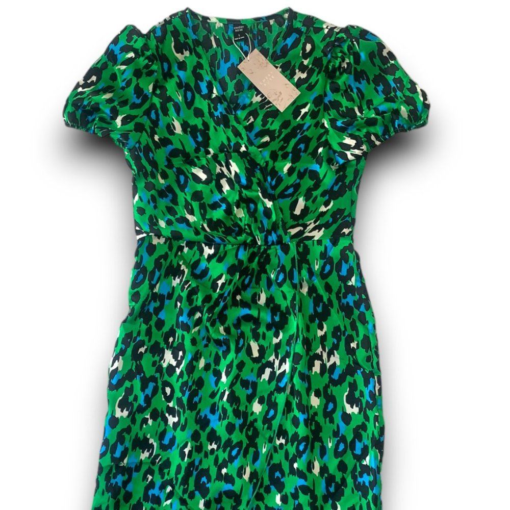 Emery Rose Green Leopard Dress